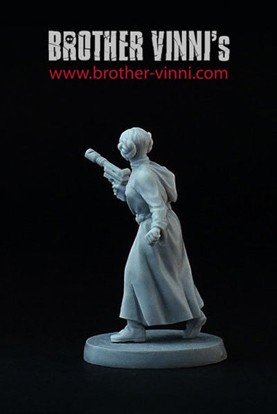 Space Princess 35mm resin miniature - Brother Vinni
