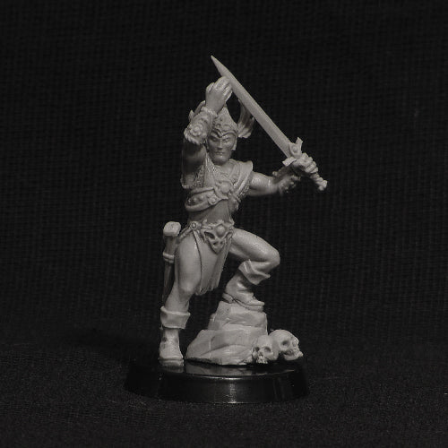 Male Human Barbarian miniature, resin 28mm