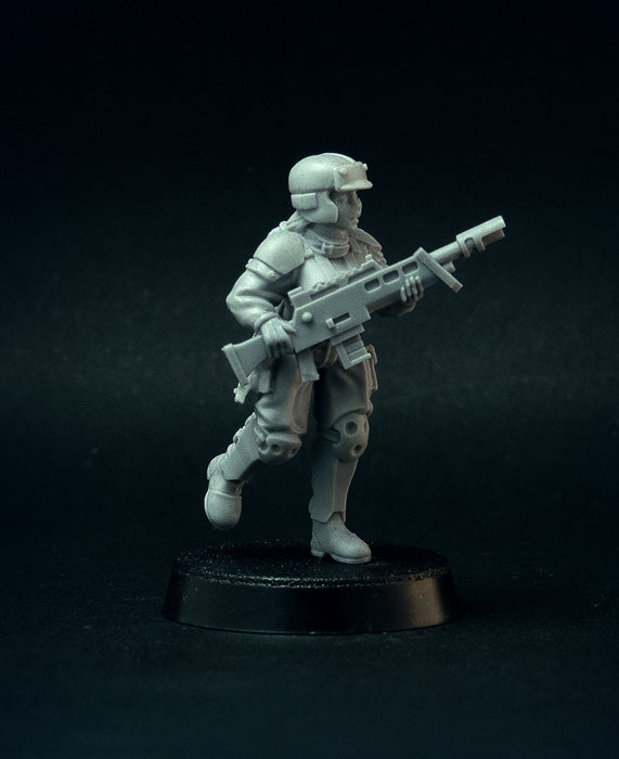 Female Soldiers Miniatures, sci-fi grimdark Guard Girls or Imperial Army - 28mm, resin