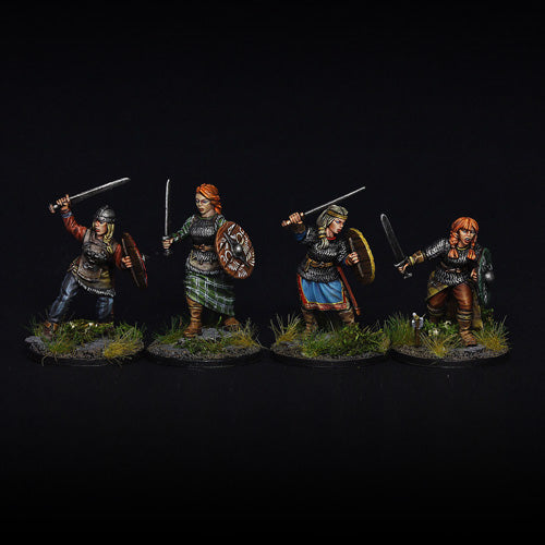 Shield Maidens miniature set, Female Viking, resin miniatures, 28mm