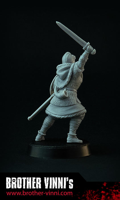 Shield Maiden Chief (helmet) miniature, 28mm resin by Brother Vinni.