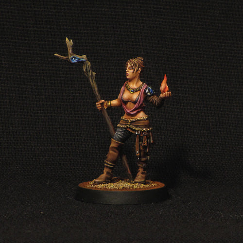 Sorceress (Female Druid, Witch) fantasy miniature, 28mm by Brother Vinni