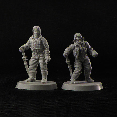 Oriental fighter pilot in 2 forms miniatures