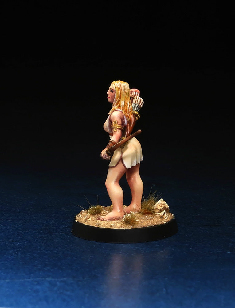 Female Greek Archer - fantasy resin miniature for wargaming