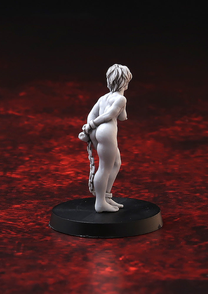 Slave Girls in chains, tabletop miniature set 28mm for wargaming and collecting, 3 models