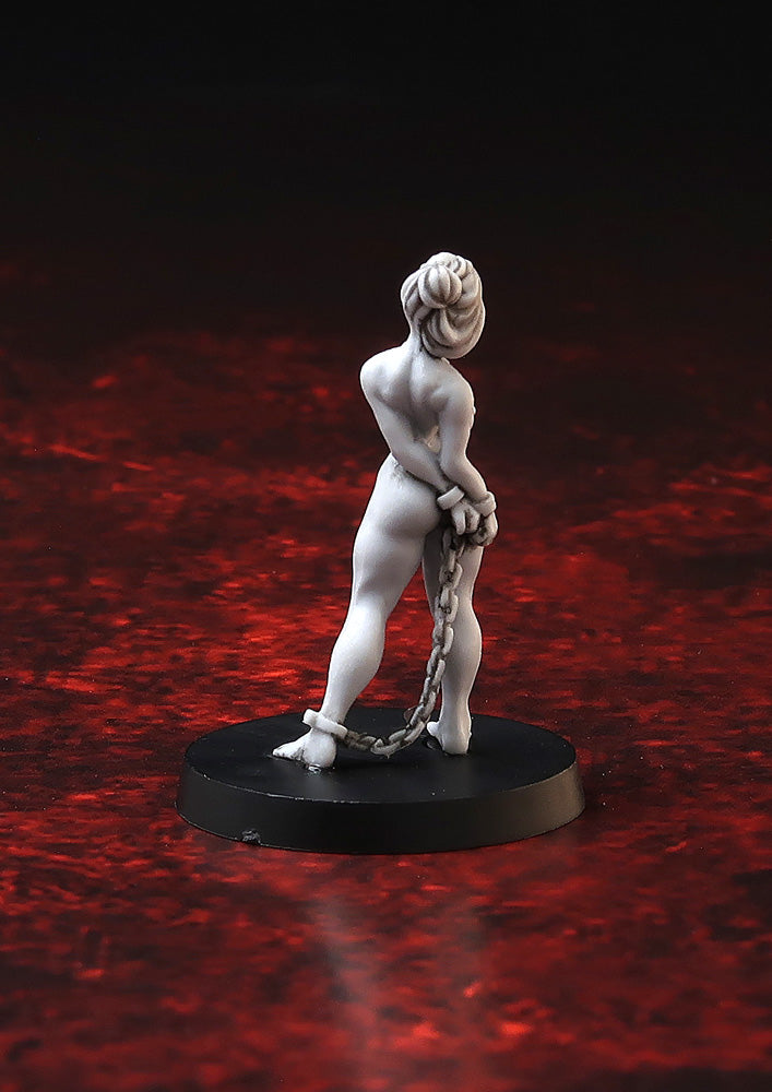 Slave Girls in chains, tabletop miniature set 28mm for wargaming and collecting, 3 models