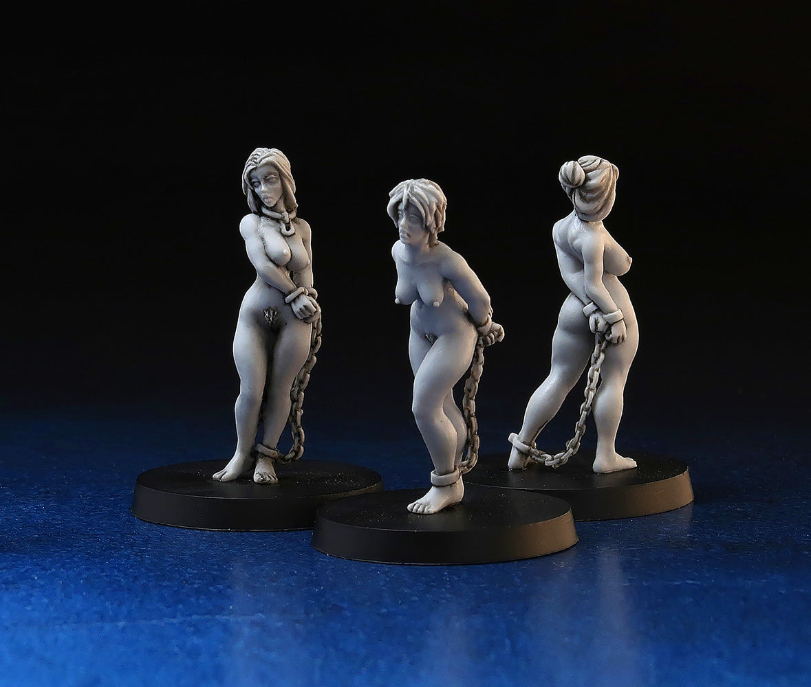 Slave Girls in chains, tabletop miniature set 28mm for wargaming and collecting, 3 models