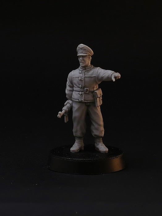 ww2 German Officer wargame miniature