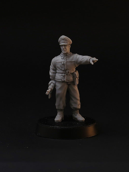 ww2 German Officer wargame miniature