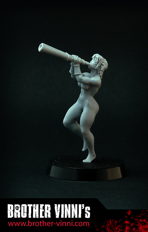 Female Hoplite Musician, Greek Amazon miniature 28 mm