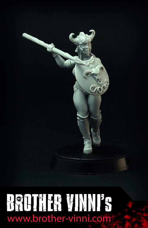 Amazon miniature, 28mm resin