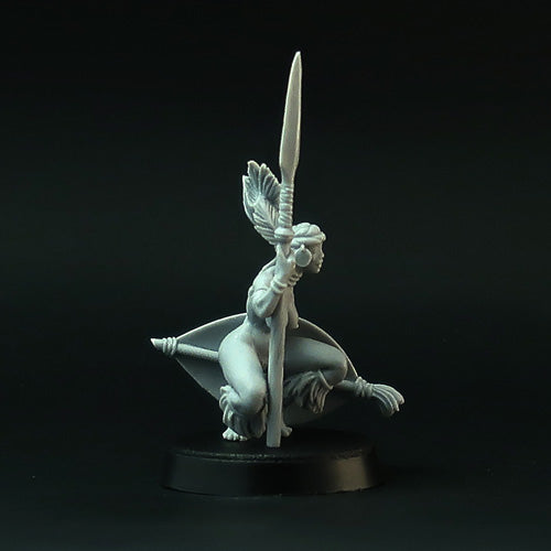 Tribal Amazon miniature, 28mm resin