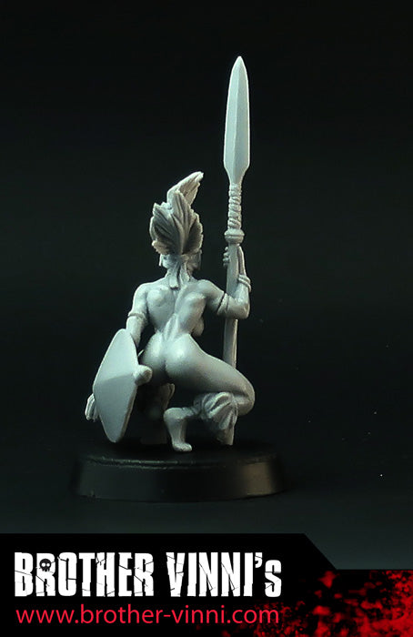 Tribal Amazon miniature, 28mm resin