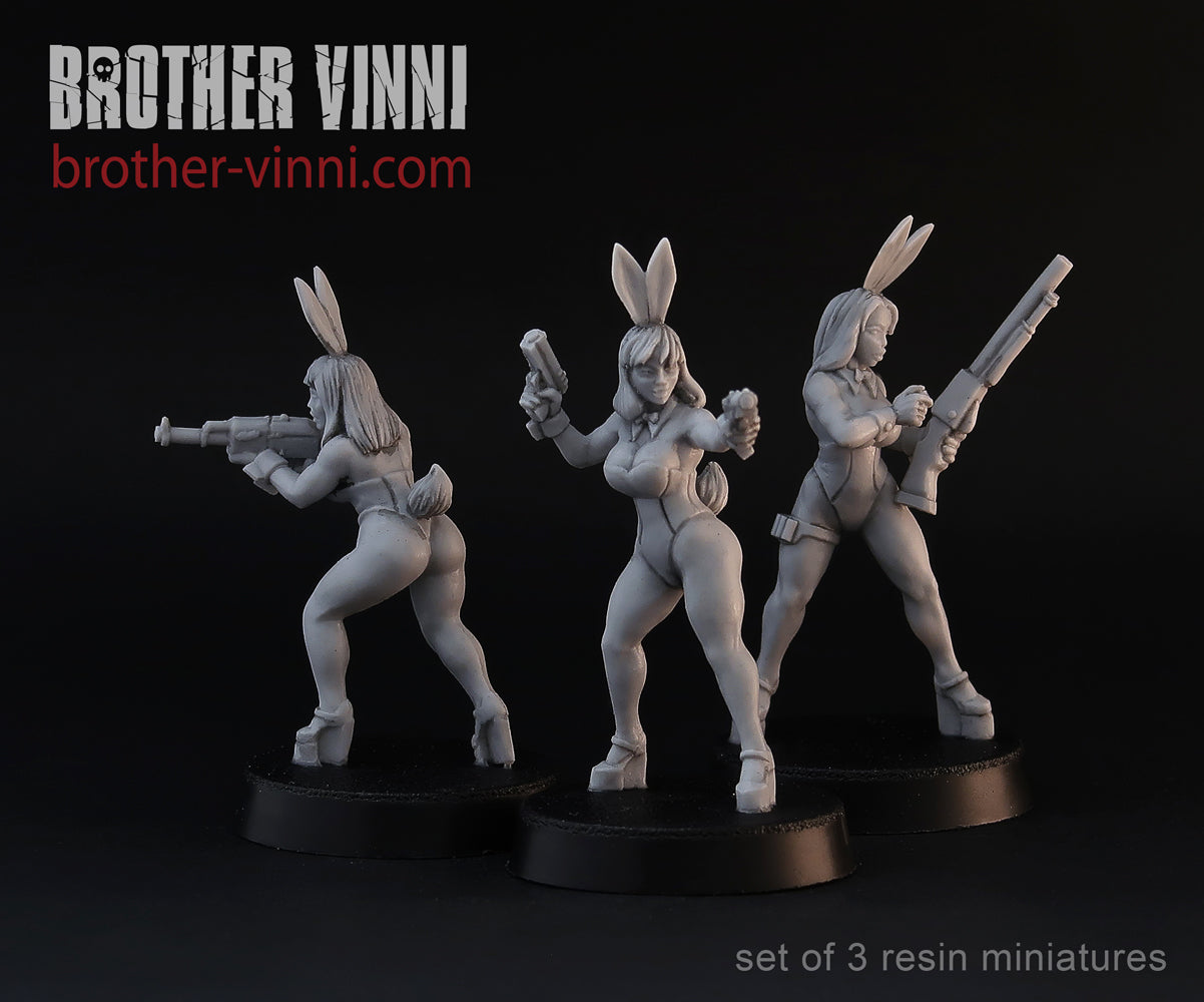 Dangerous Bunny Girls miniatures, 28mm resin