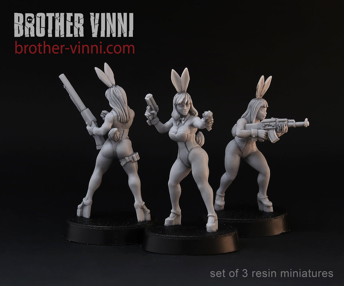 Dangerous Bunny Girls miniatures, 28mm resin