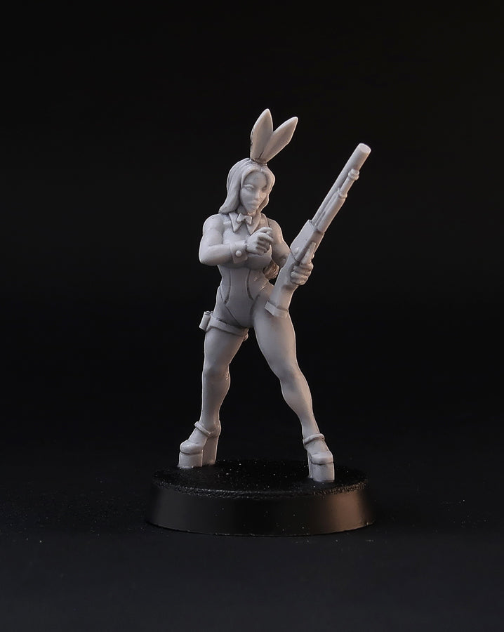 Dangerous Bunny Girls miniatures, 28mm resin