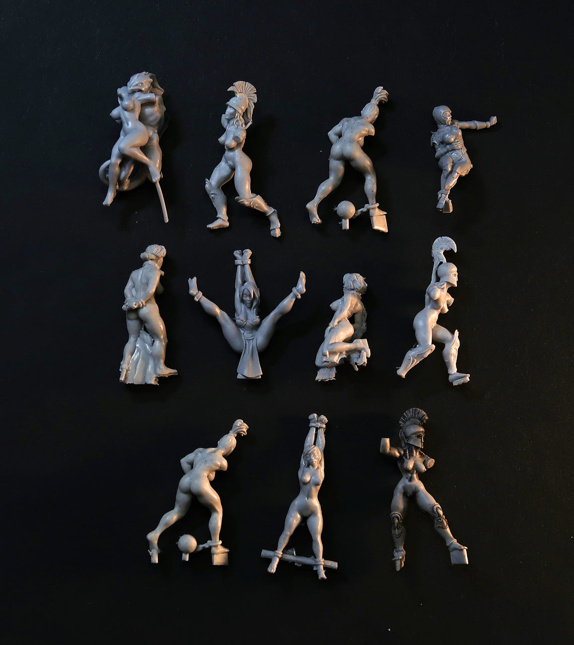 Broken miniature Bits - different female bodies