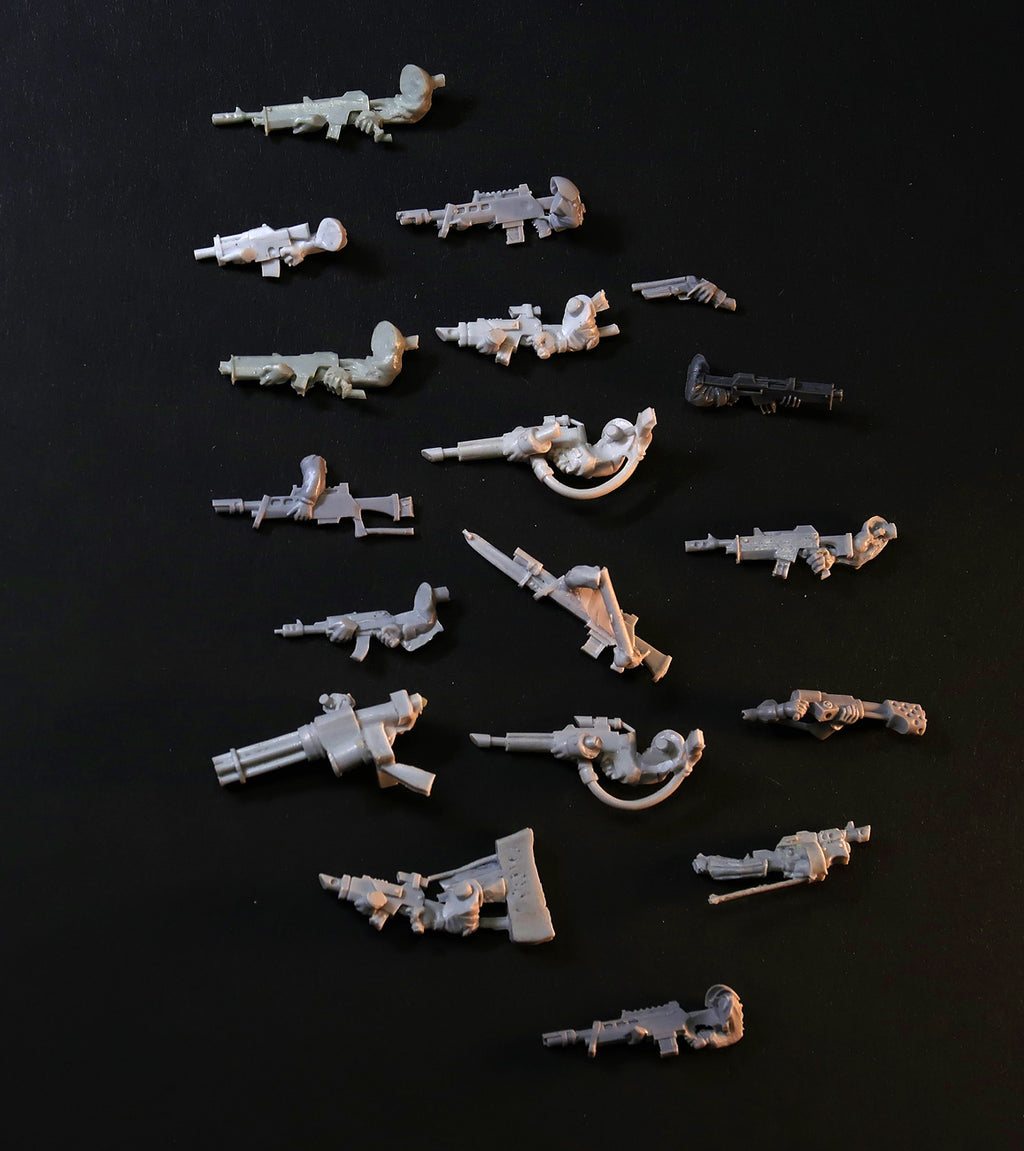 Broken miniature Bits - Guns, Rifles, resin scrap for 28mm
