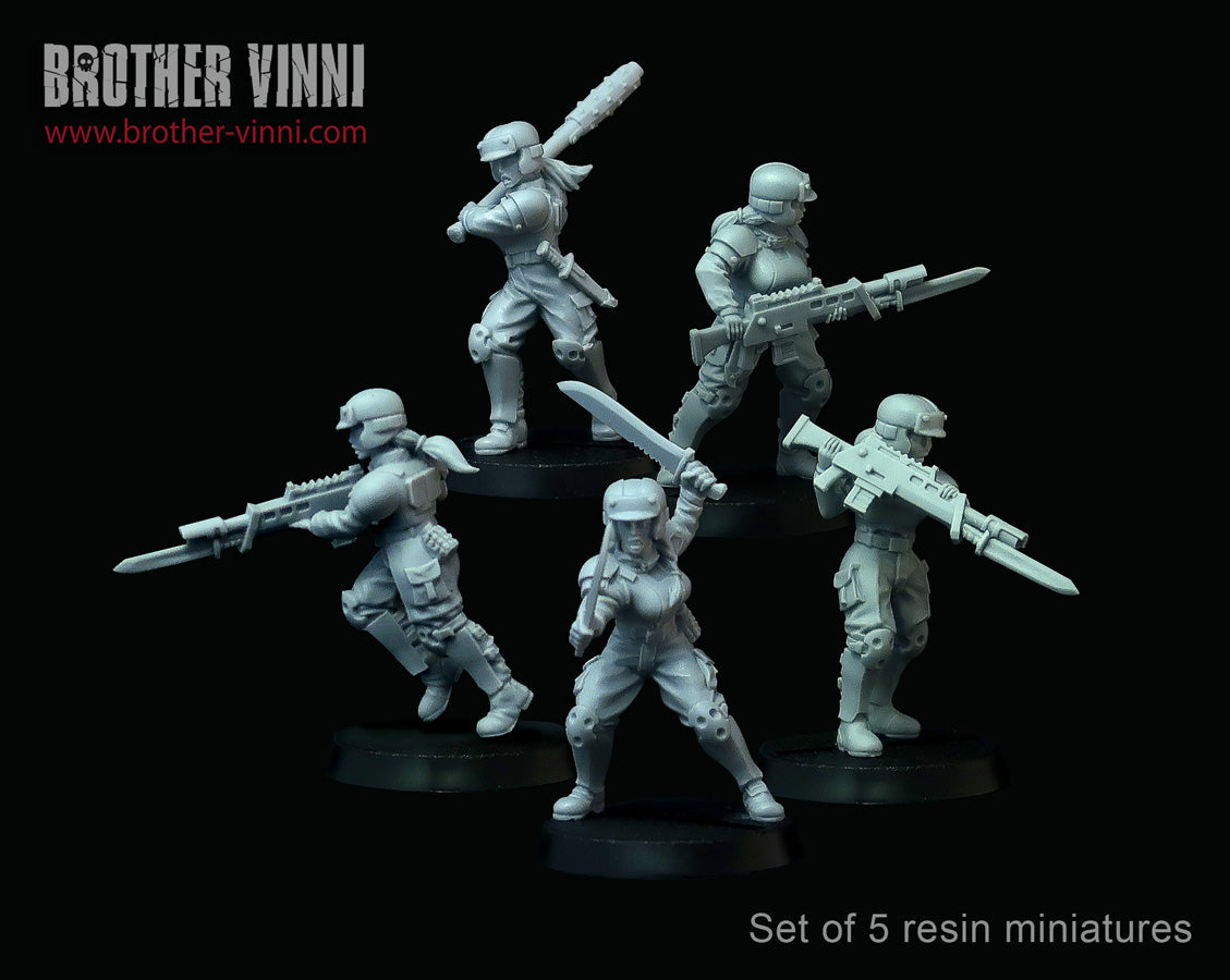 Female Soldiers in melee Miniatures, sci-fi grimdark Guard Girls or Imperial Army - 28mm, resin