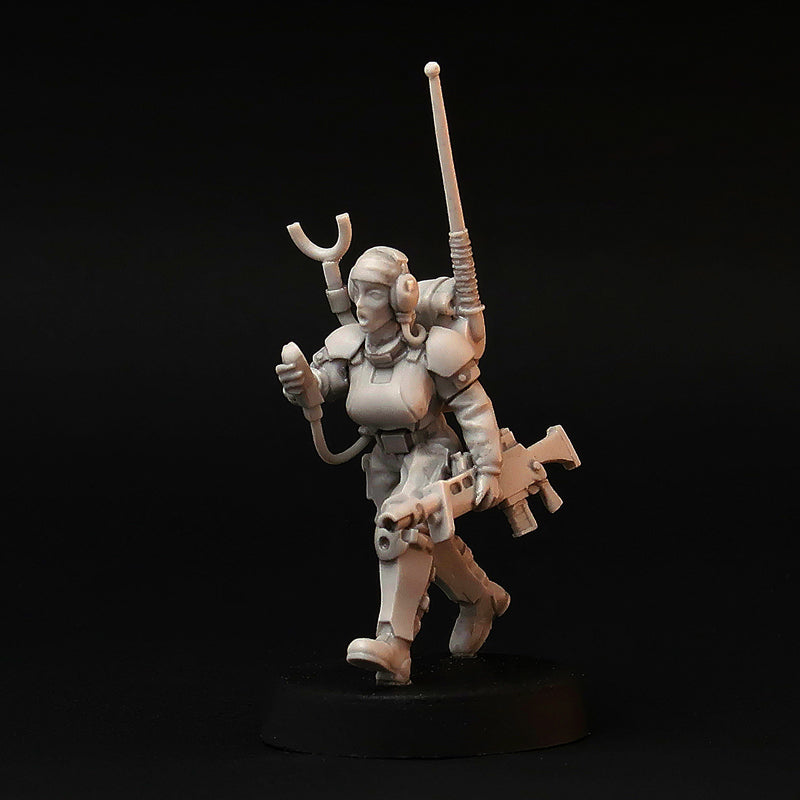 Special Unit - Female Radio Operator, wargame tabletop miniature grimdark Guard Girl - 28mm, resin