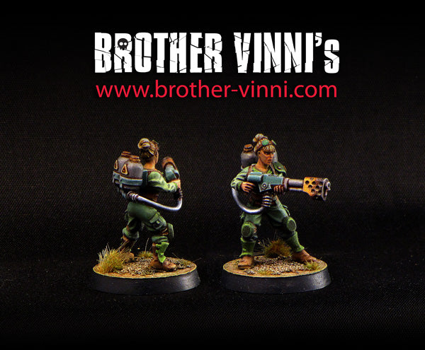 Female Flamer miniature - 28mm for Tabletop & Wargaming