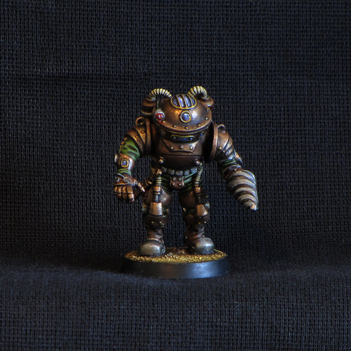 Heavy Diver Sci-Fi Board Game miniature of resin. Brother Vinni's webstore