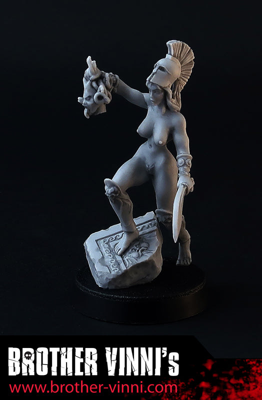 Female Greek Hero, Perseus (28 mm wargame miniature)