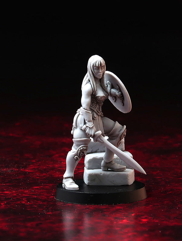 Queen of Battles, Greek heroine 28 mm wargame miniature