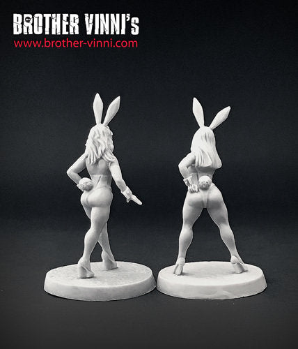 Bunny Girls 02 miniatures, 28 mm fantasy pin-up for pulp wargame or tabletop RPG