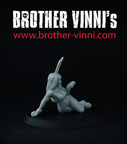 Resting Bunny Girl miniature, 28 mm fantasy pinup for any modern wargame or tabletop RPG