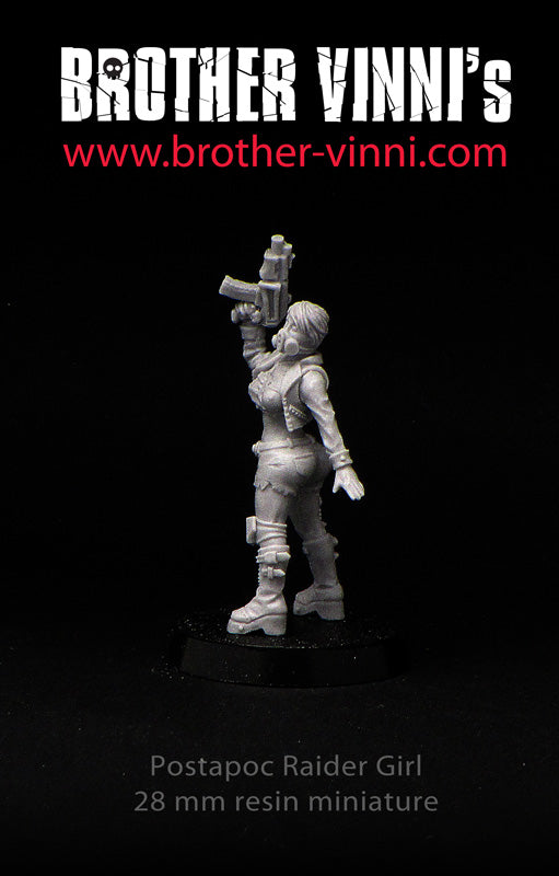 Raider Girl Post Apocalypse miniature for sci-fi wargaming