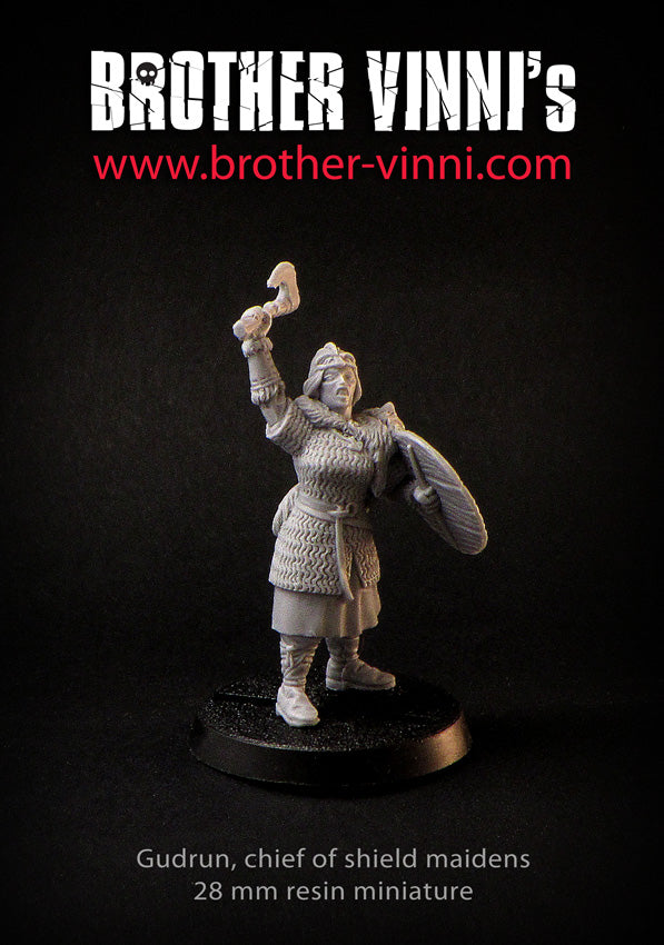 Shield Maiden Female Warlord resin miniature, 28mm