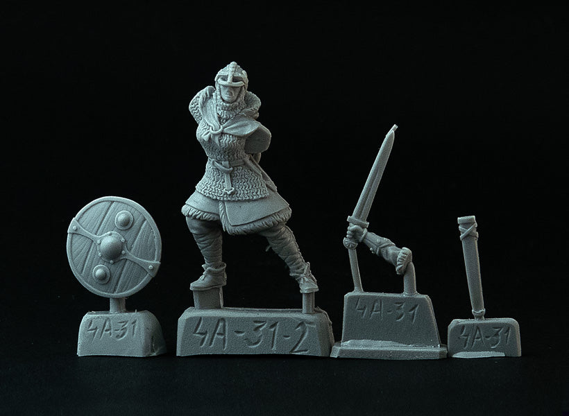 Shield Maiden Chief (helmet) miniature, 28mm resin by Brother Vinni.