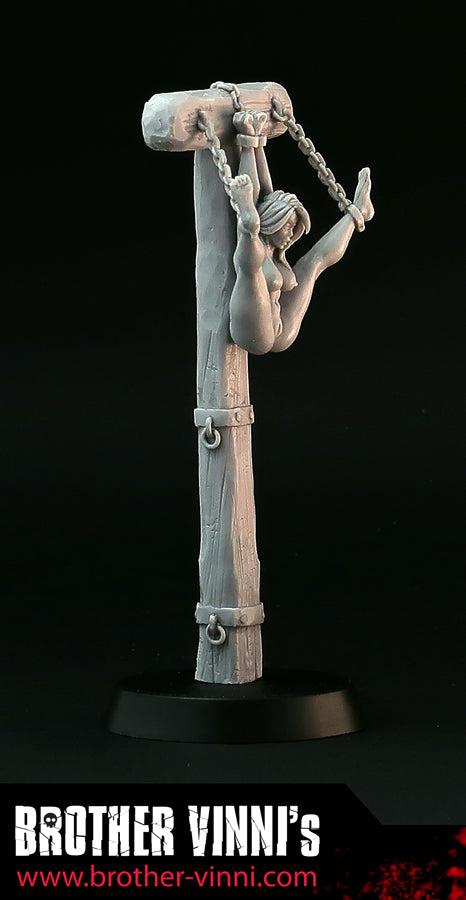 Naked Woman in bondage resin miniature, sculpture #26n – Brother-Vinni