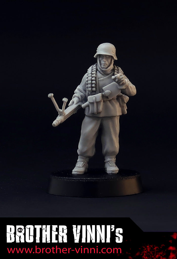 ww2 German Soldier wargame miniature