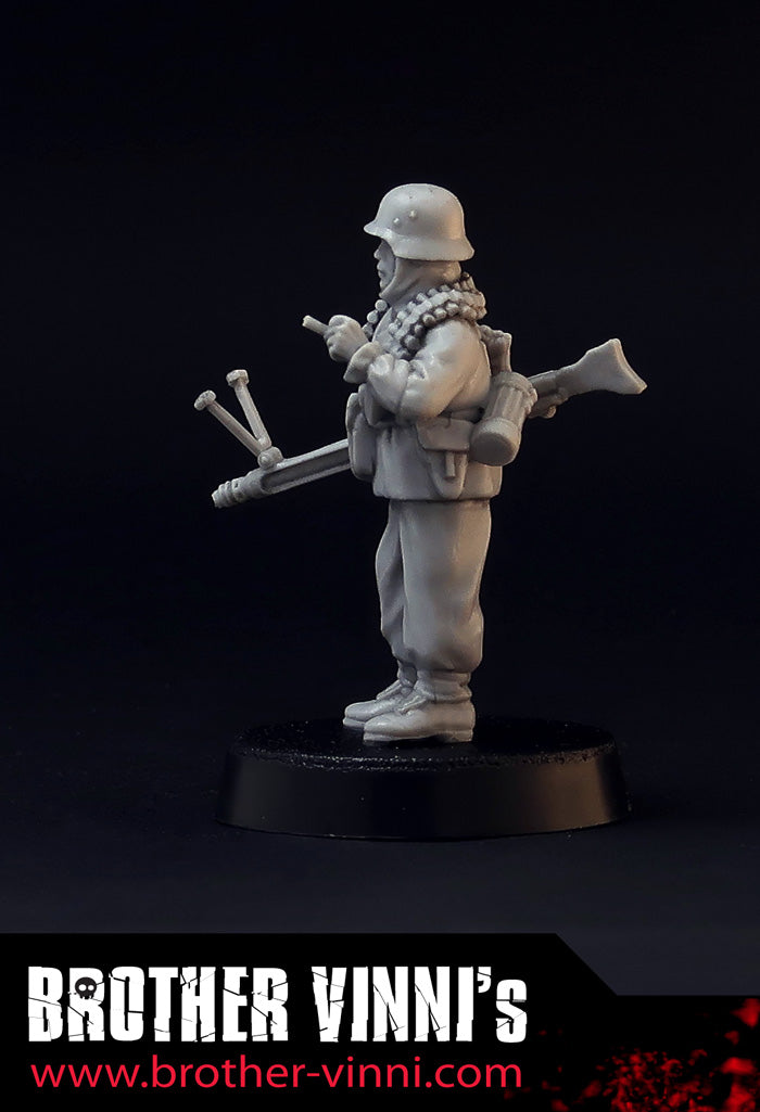 ww2 German Soldier wargame miniature