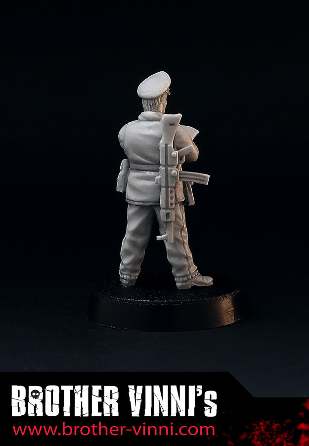 World War 2 German Officer wargame miniature, 28mm